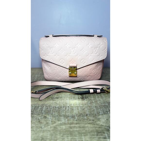 🩷SOLD🩷 Louis Vuitton Rose Pink Metis Crossbody Bag - Picture 2 of 7